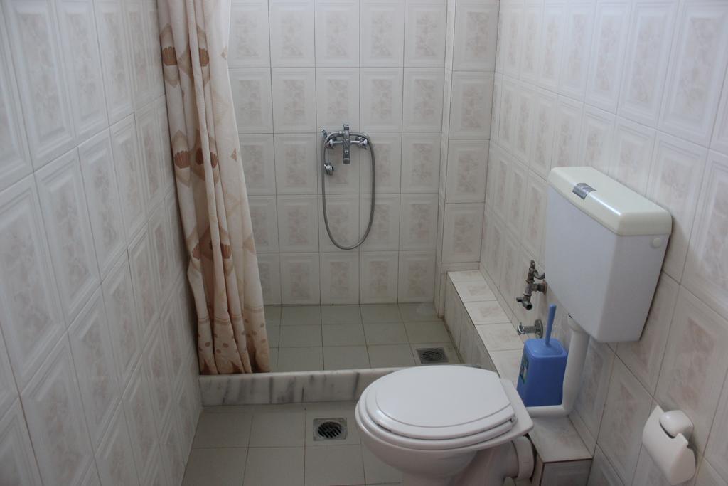 Apartment Lotos
